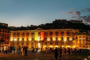 00TAL-nightlife-NAPLESIT1224-41767ff23064412583e42e9a236f7796-0912