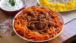 تهیه-خورش-هویج-تبریزی