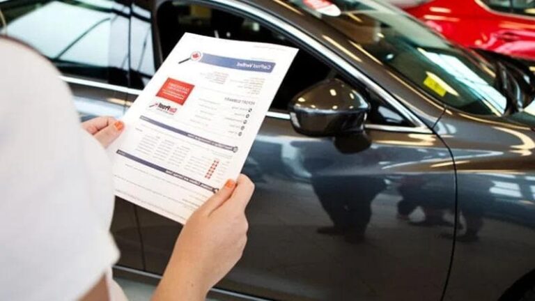 رنگ‌شدگی خودرو یا تعویض قطعات بدنه خودرو؟ کدام آسیب بدنه خودرو افت قیمت بیشتری ایجاد می‌کند؟