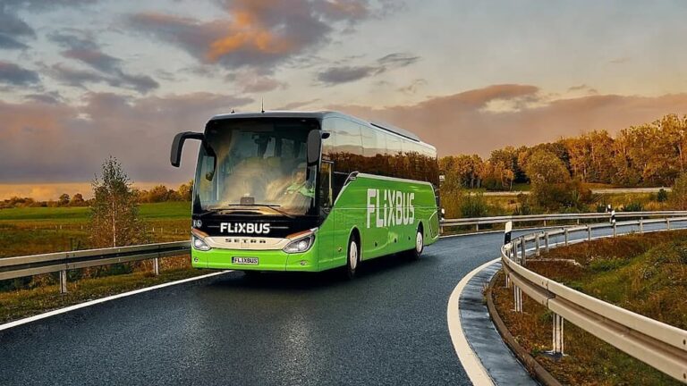 بازگشت اتوبوس ۶۶۶ به هِل؛ احیای مسیر جنجالی لهستان توسط FlixBus